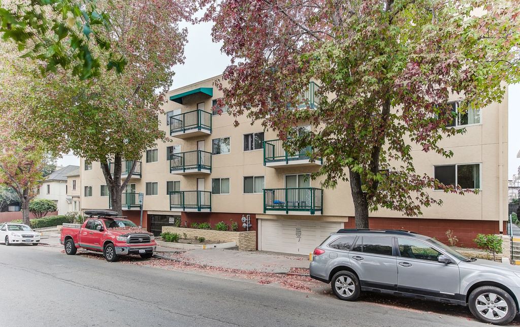 Photo of Buildings in Downtown Berkeley