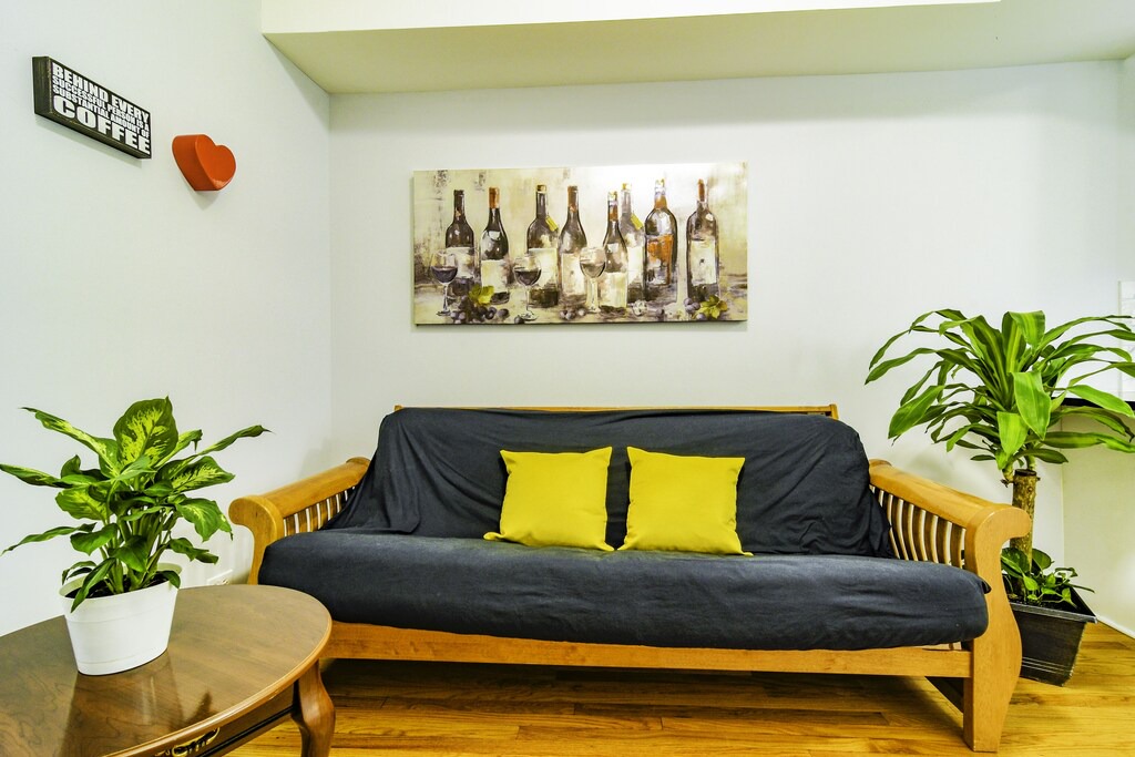 Photo of Livingroom in Irving Park