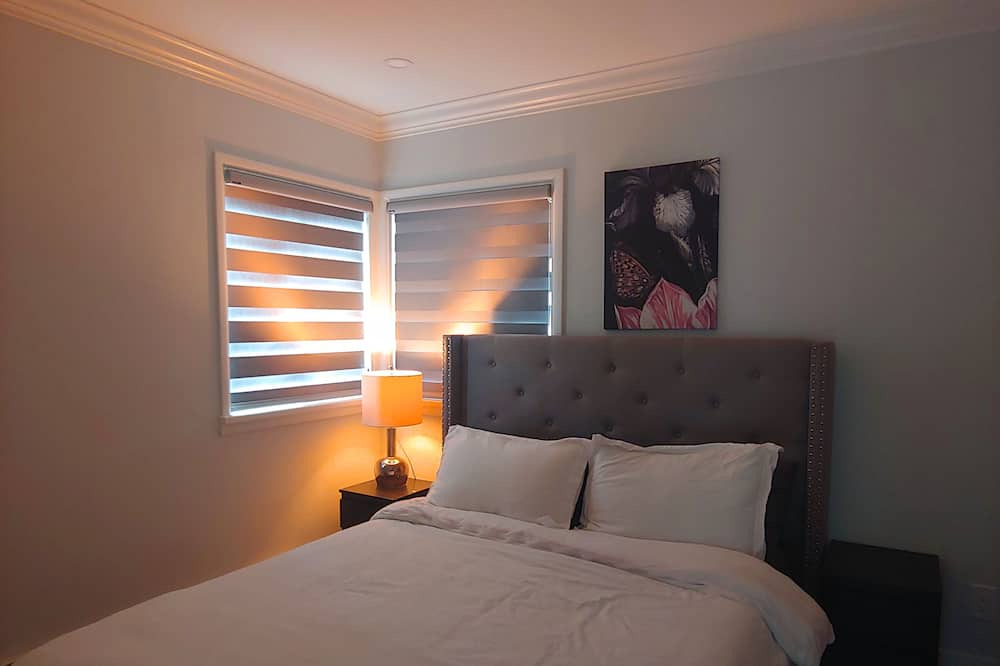 Photo of Bedroom in Newton