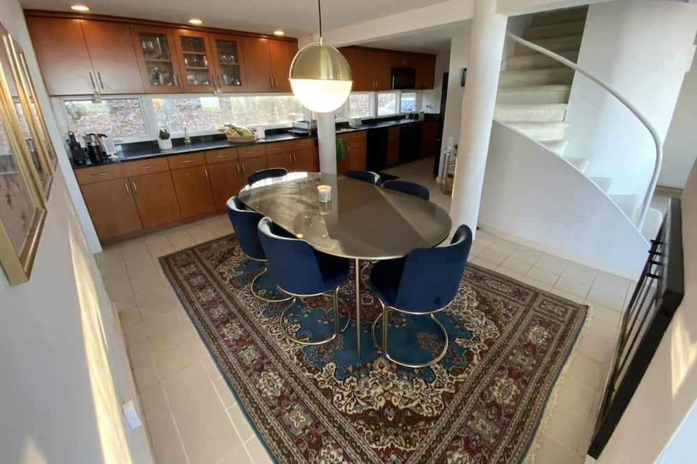 Photo of Kitchen in Lyme