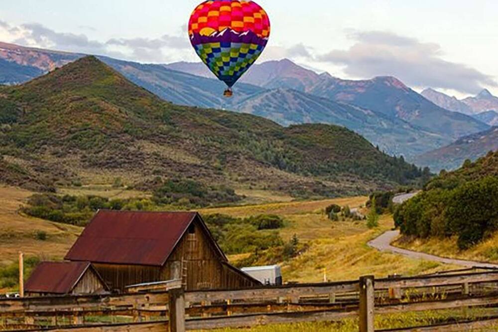 Photo of Others in Aspen