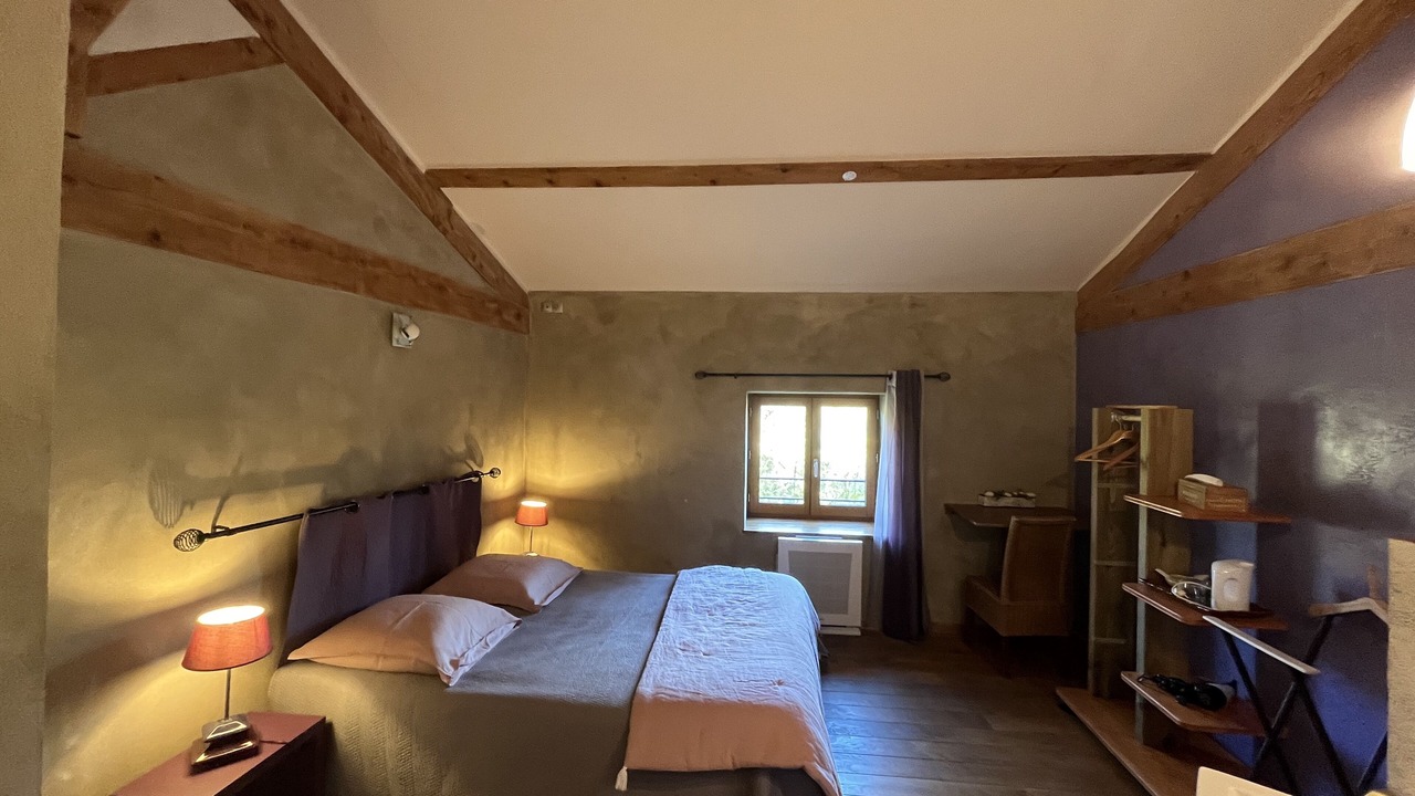 Photo of Bedroom in Andancette