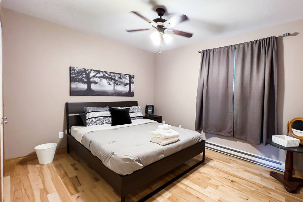 Photo of Bedroom in Bayside