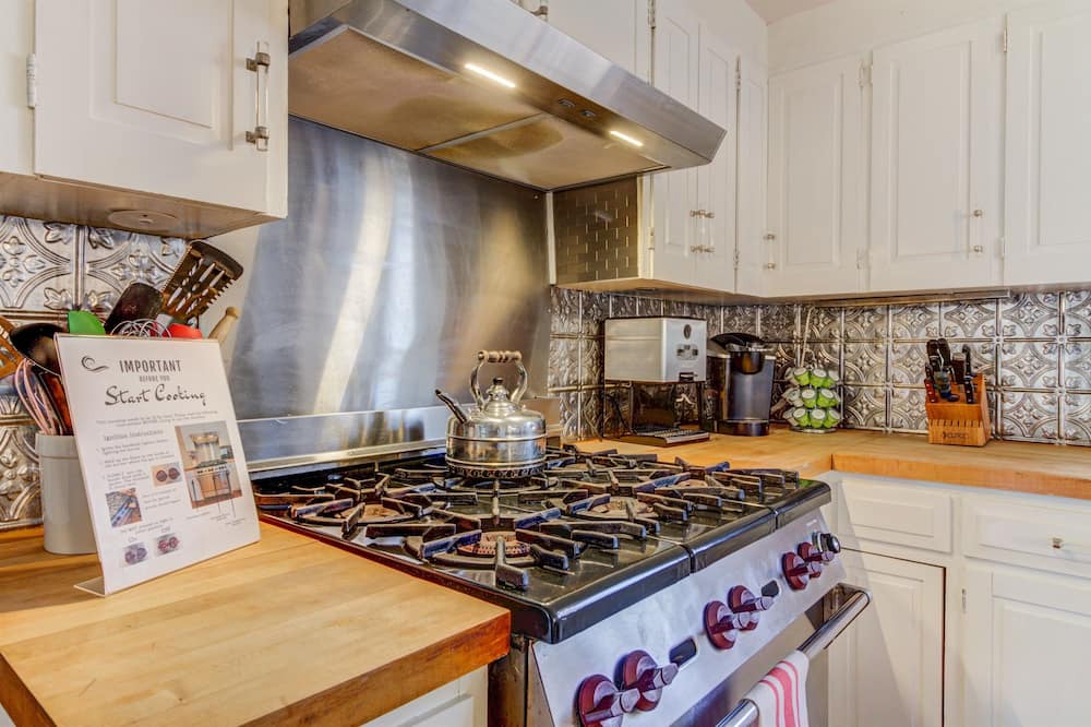Photo of Kitchen in Chester