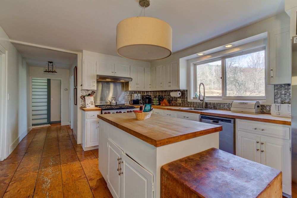 Photo of Kitchen in Chester