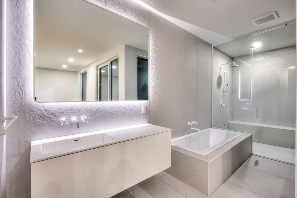 Photo of Bathroom in Mile End