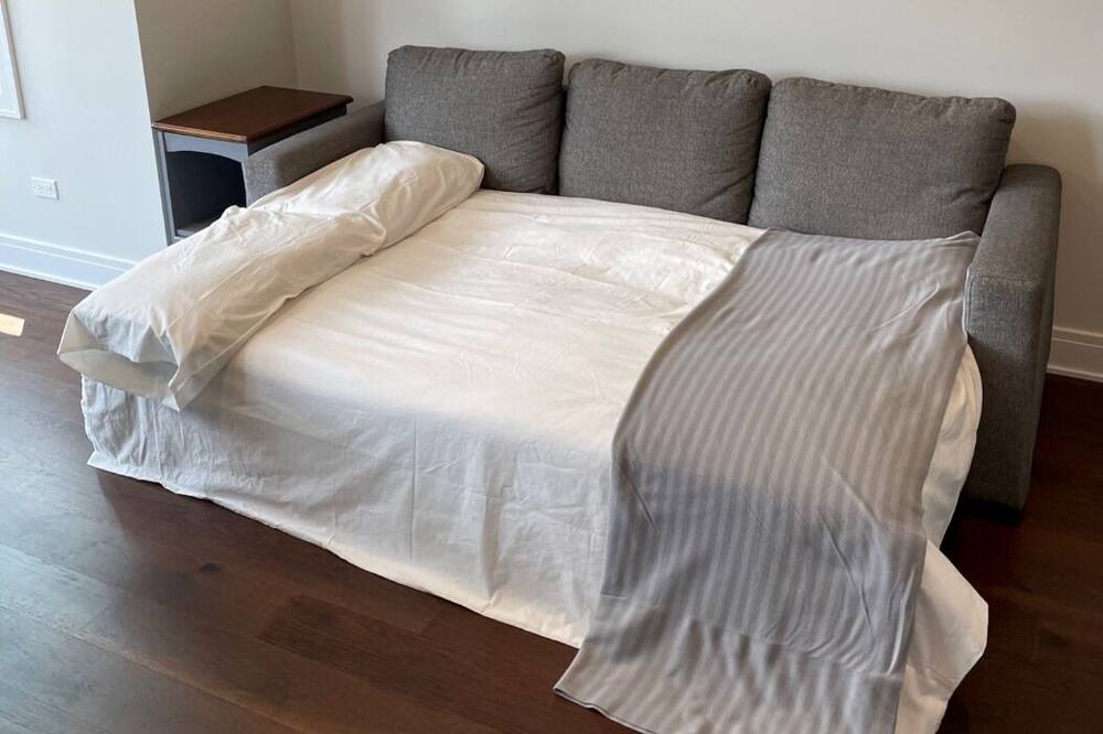 Photo of Bedroom in Edgewater