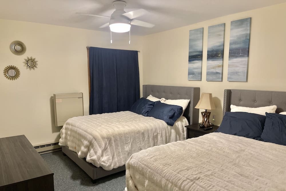 Photo of Bedroom in Mendon