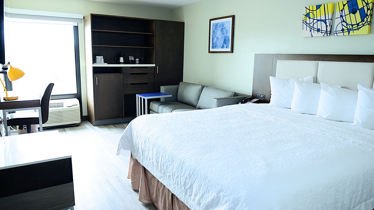 Photo of Bedroom in Addison