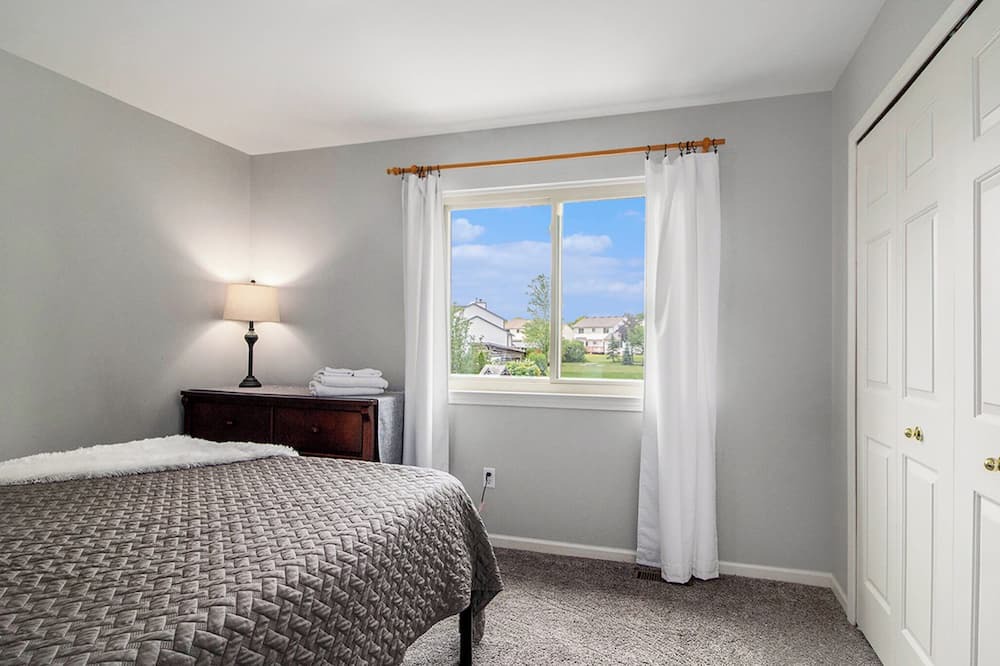 Photo of Bedroom in Ann Arbor