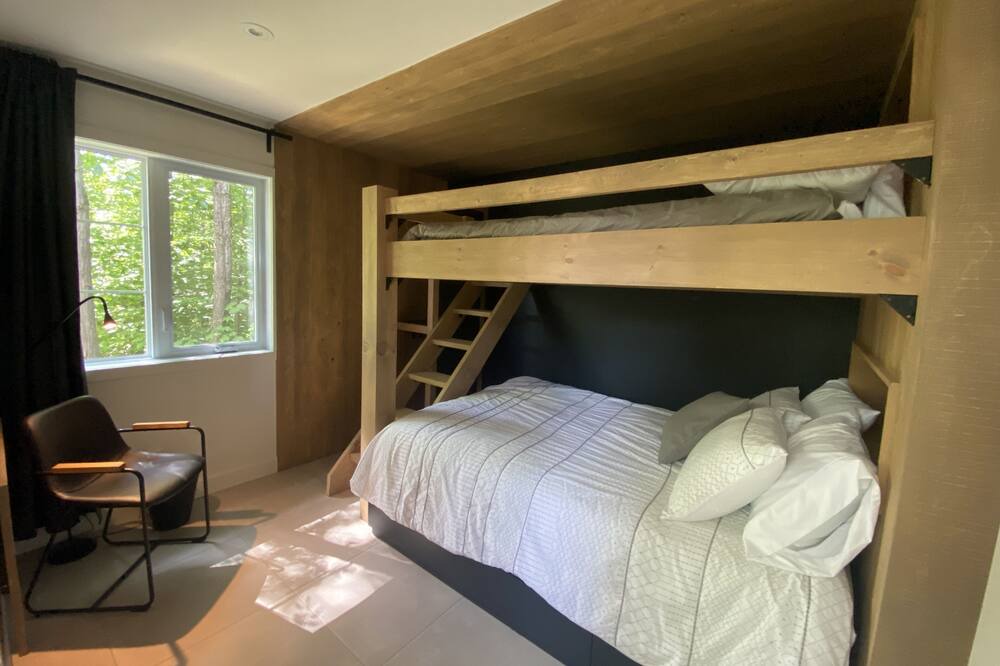 Photo of Bedroom in Eastman