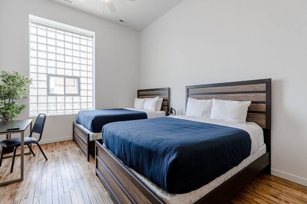 Photo of Bedroom in Wicker Park