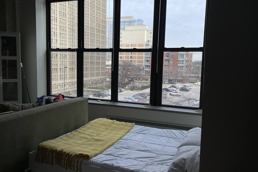 Photo of Bedroom in Near South Side