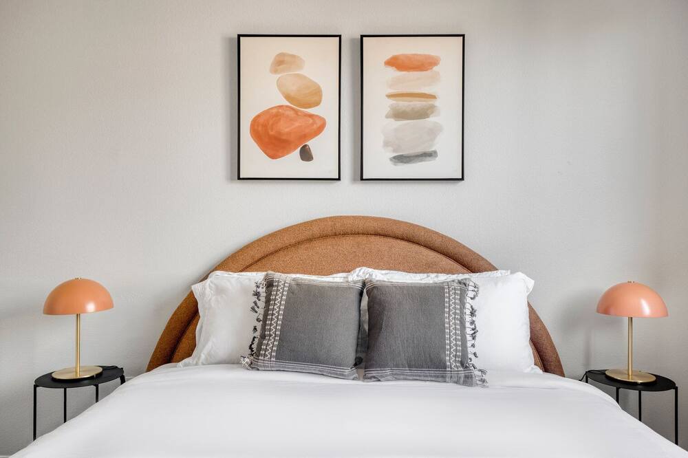 Photo of Bedroom in Mar Vista