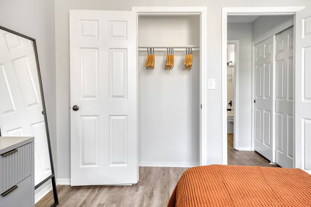Photo of Bedroom in Mar Vista