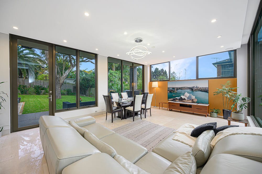 Photo of Livingroom in Ryde