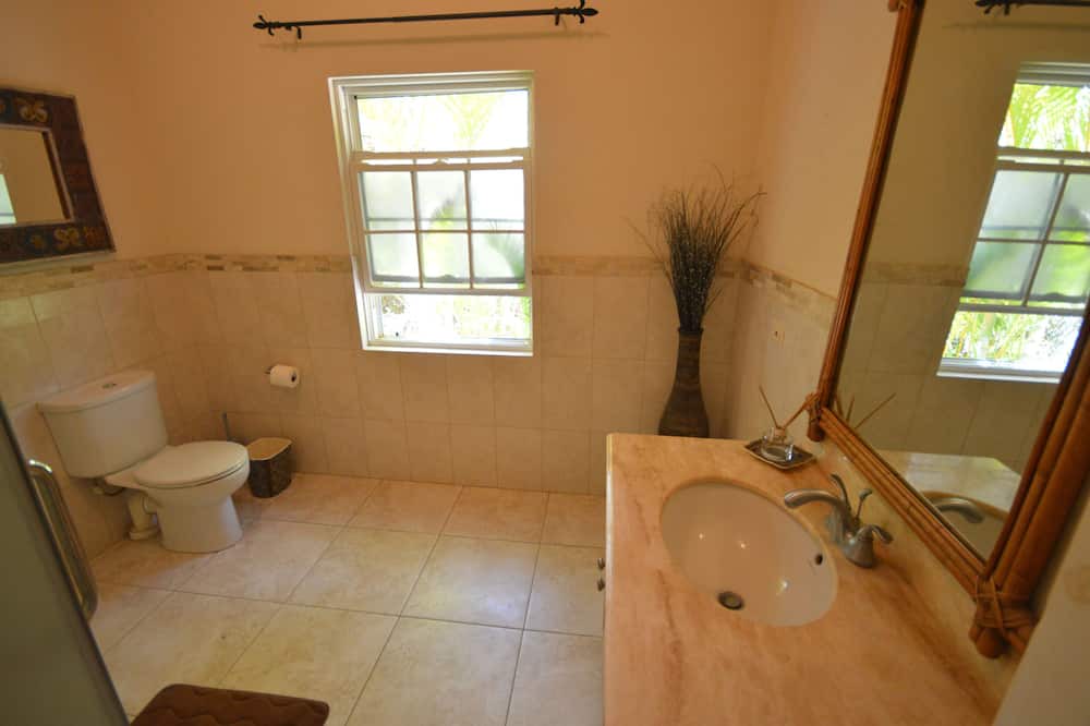 Photo of Bathroom in Christie