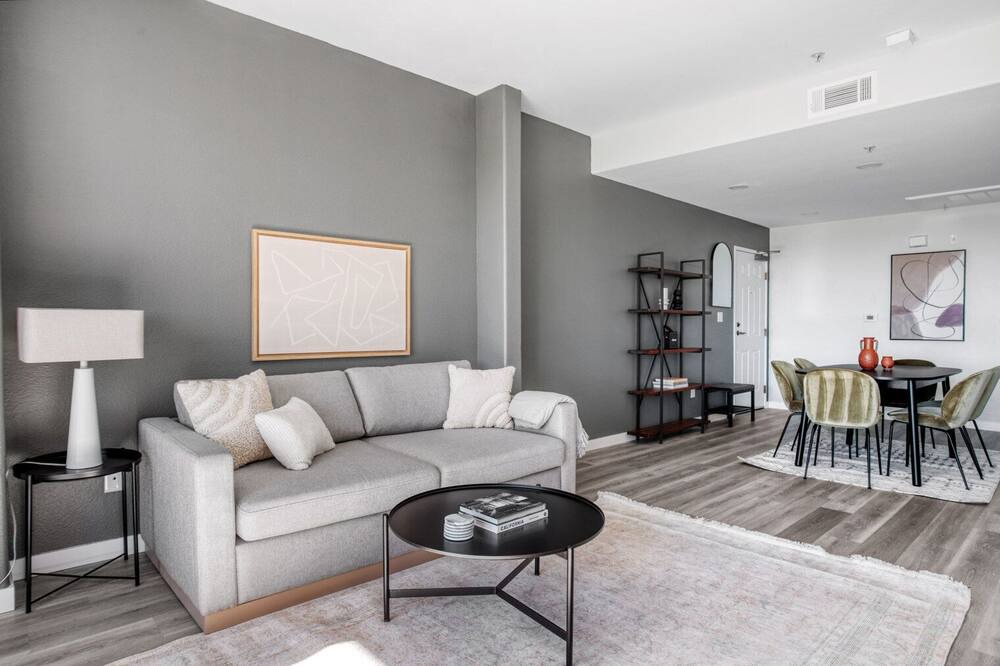 Photo of Bedroom in Mar Vista
