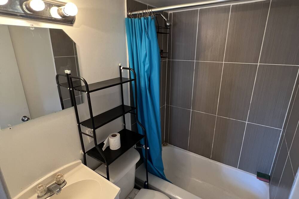 Photo of Bathroom in Mile End