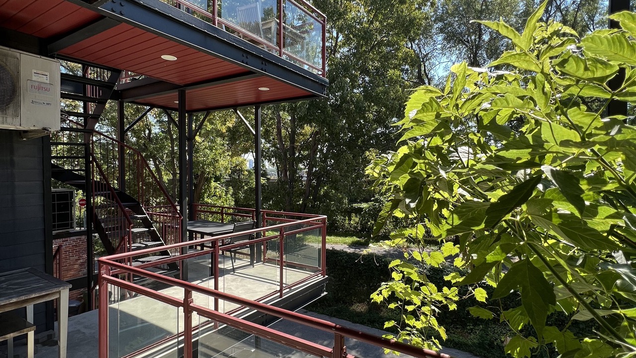 Photo of Outdoor in Shaughnessy Village