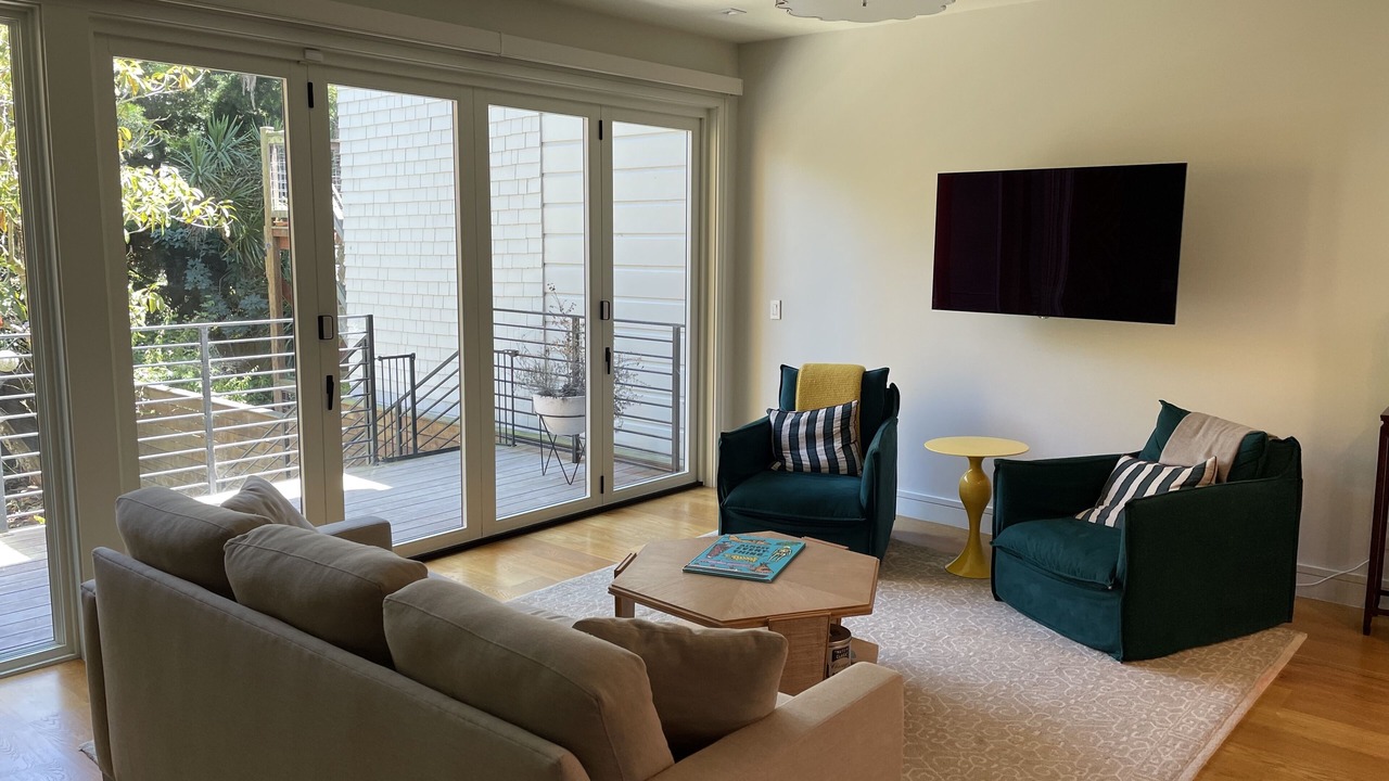 Photo of Livingroom in Lake Street