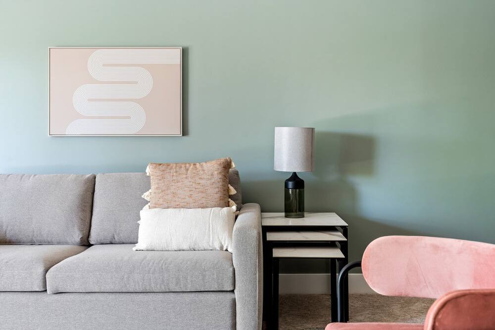 Photo of Livingroom in Sharon Heights