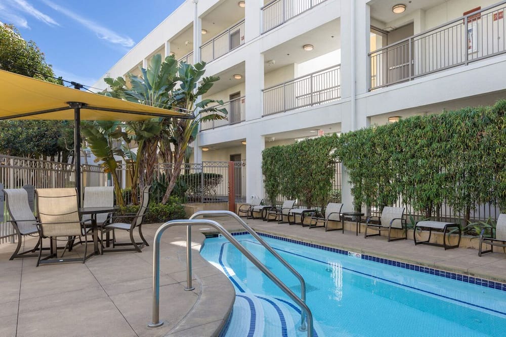 Photo of Outdoor in South San Francisco