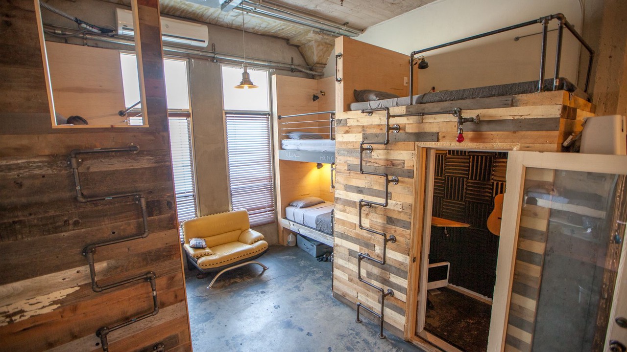 Photo of Bedroom in Hollywood