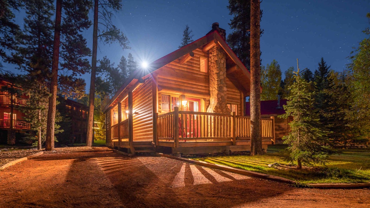 Photo of Outdoor in Lake Louise