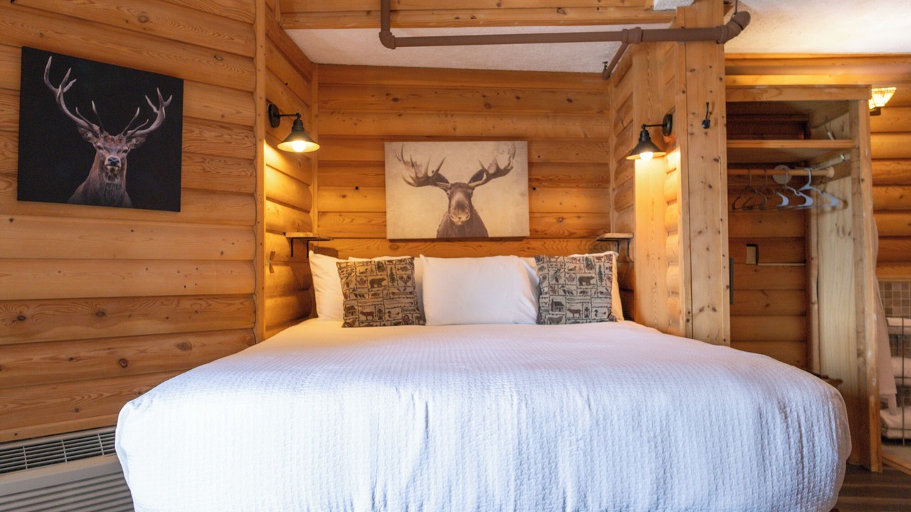 Photo of Bedroom in Frankfort
