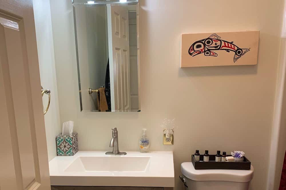 Photo of Bathroom in West Hartford