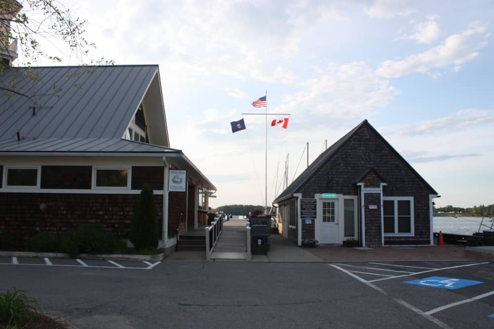 Photo of Outdoor in Newport