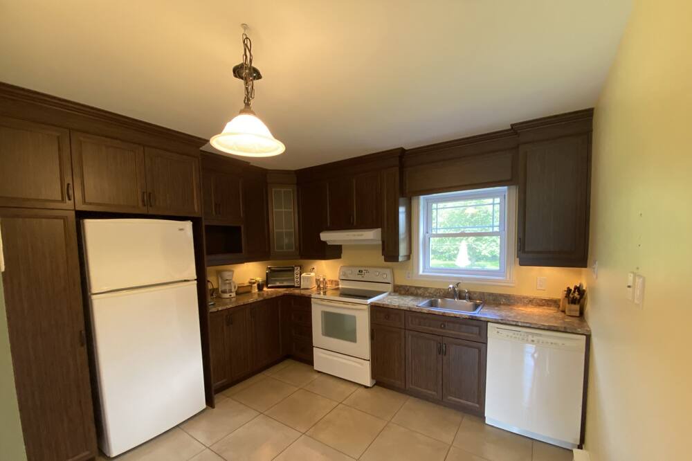 Photo of Kitchen in Cookshire-Eaton