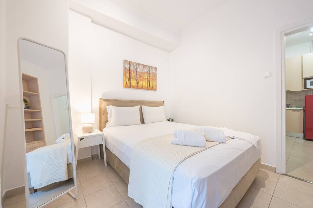 Photo of Bedroom in Koukaki