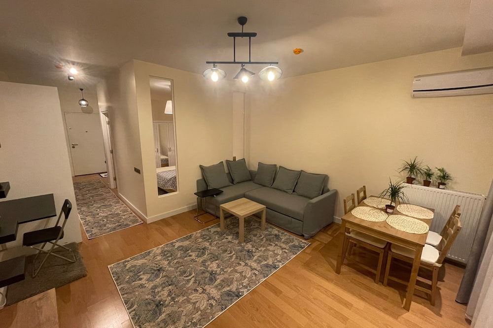 Photo of Livingroom in Yakuplu