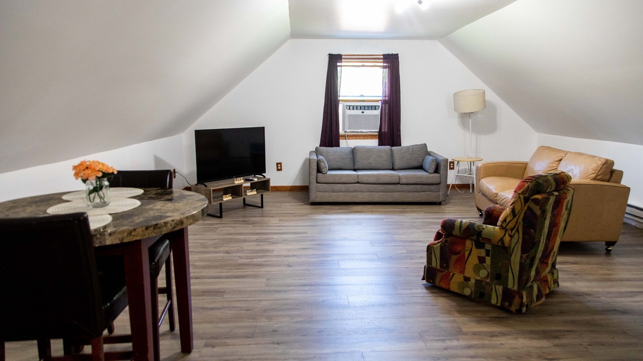 Photo of Livingroom in Livingston Manor