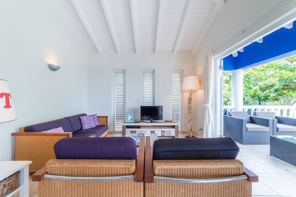Photo of Livingroom in St. Marie