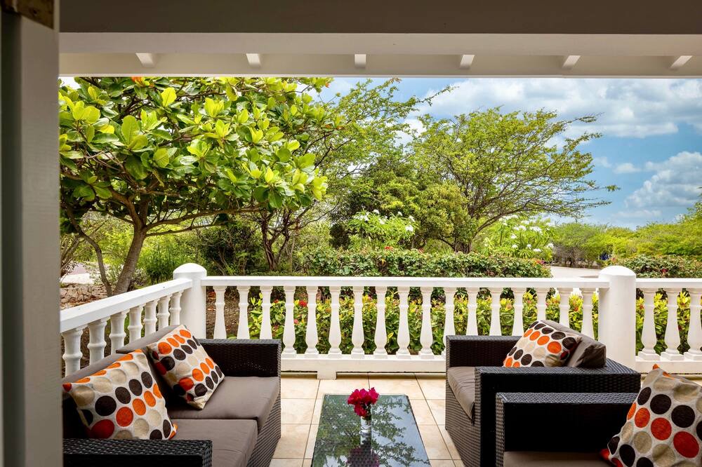 Photo of Patio Balcony in St. Marie
