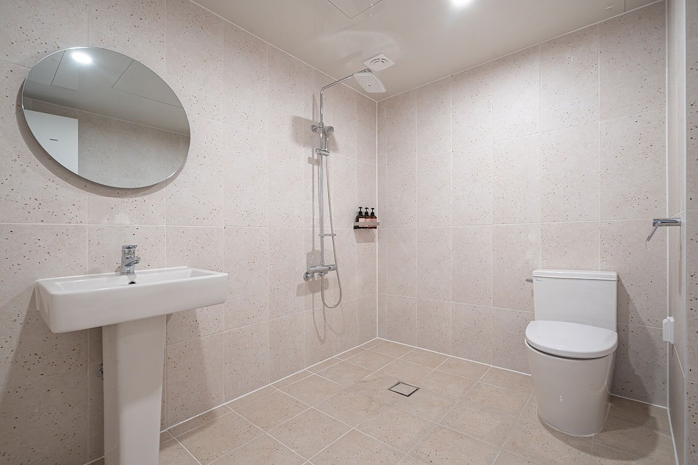 Photo of Bathroom in Dong-gu