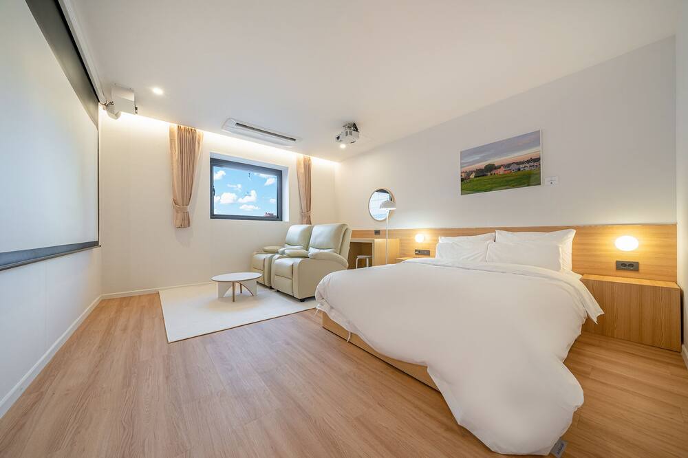 Photo of Bedroom in Dong-gu