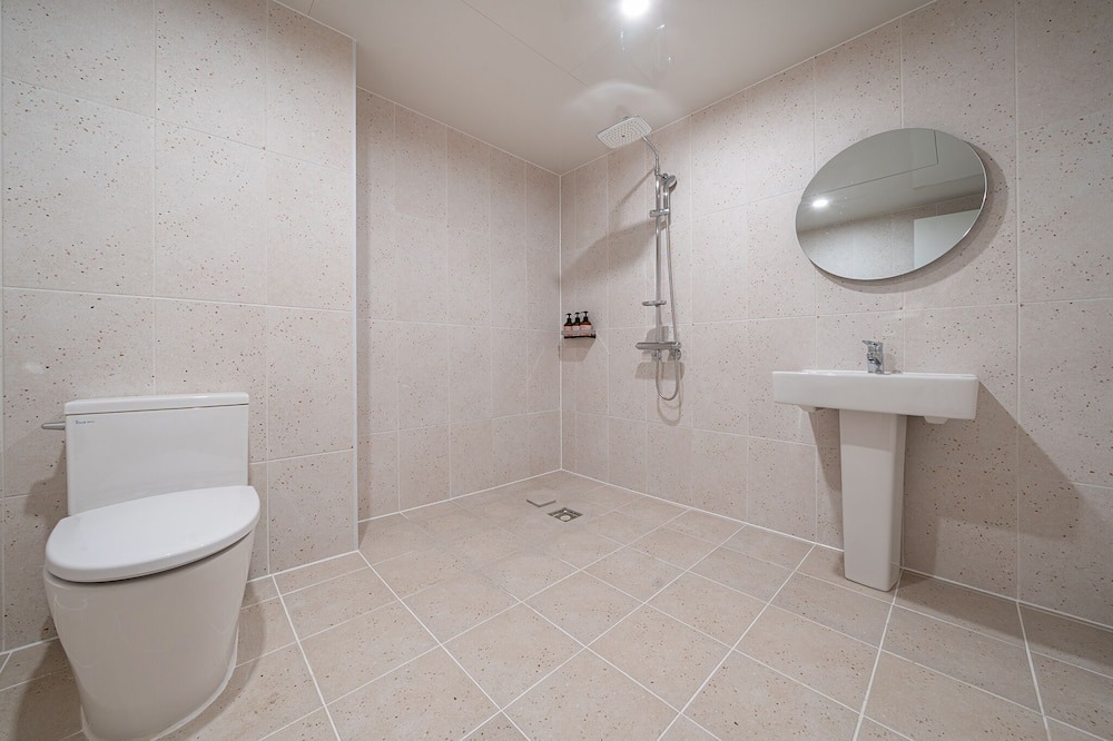 Photo of Bathroom in Dong-gu