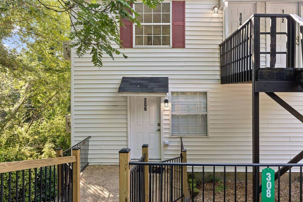 Photo of Outdoor in East Ridge