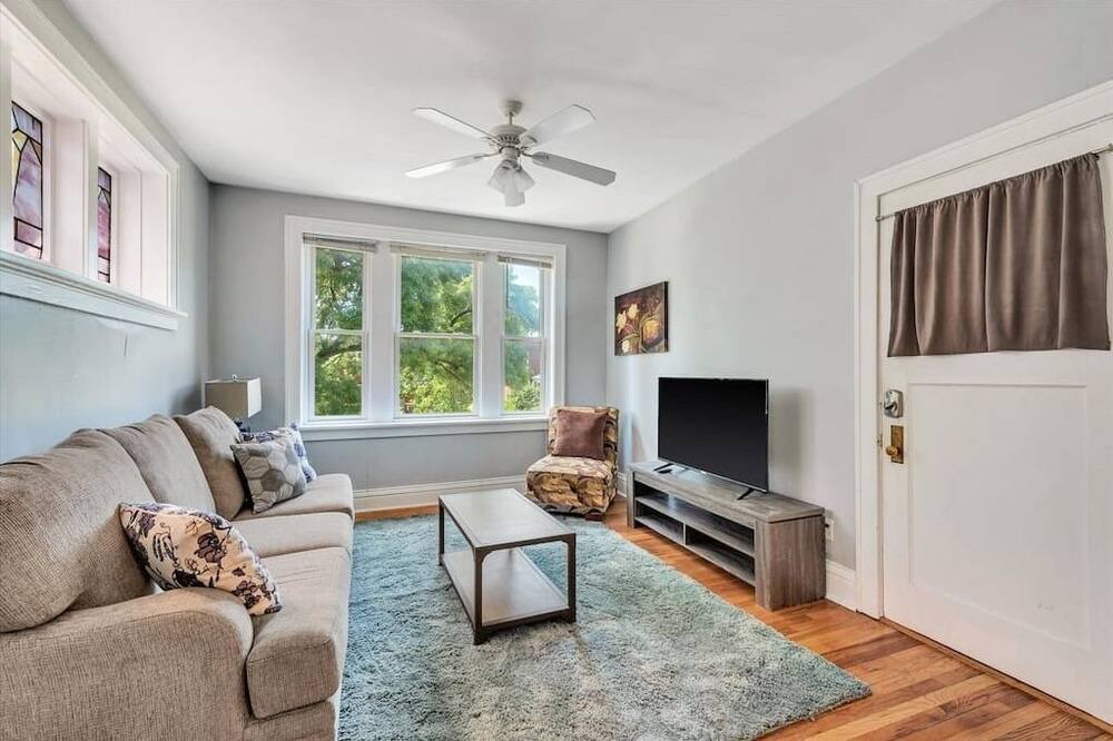 Photo of Livingroom in Southwest Garden