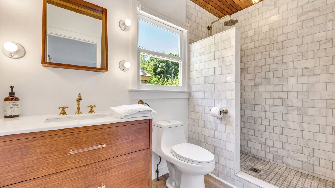 Photo of Others in Amagansett North
