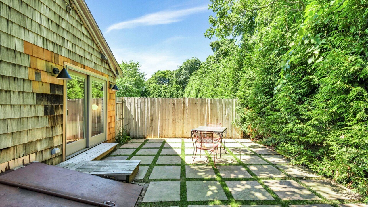 Photo of Outdoor in Amagansett North