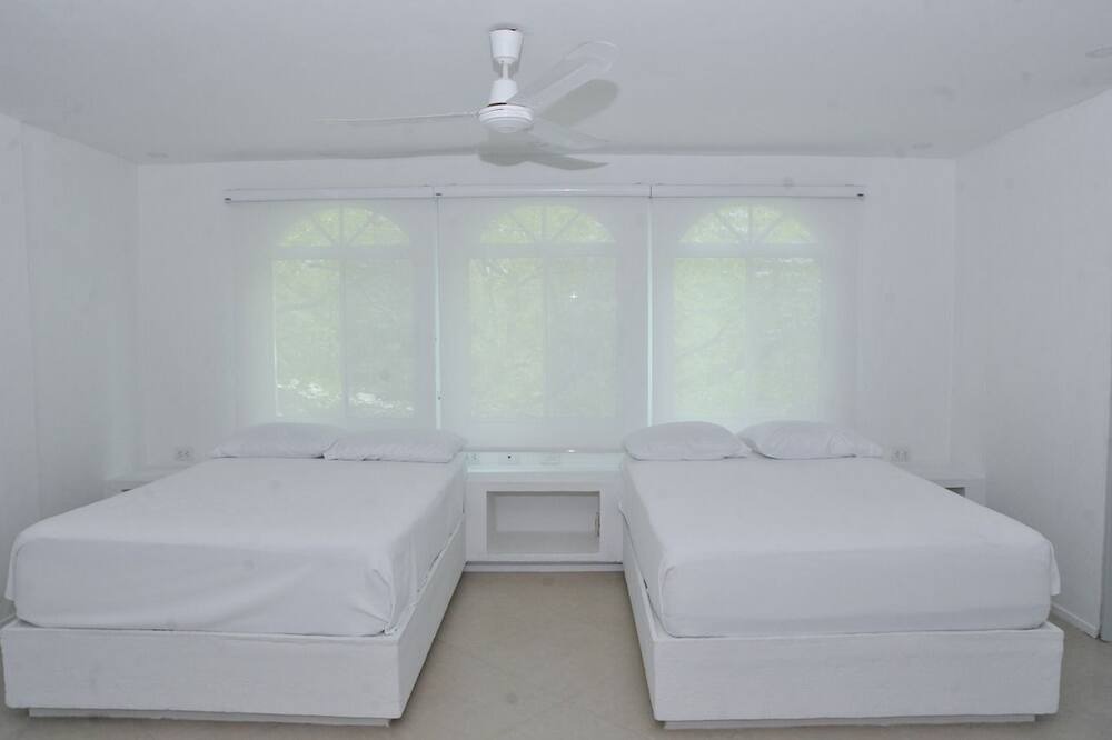 Photo of Bedroom in Urb Plenomar