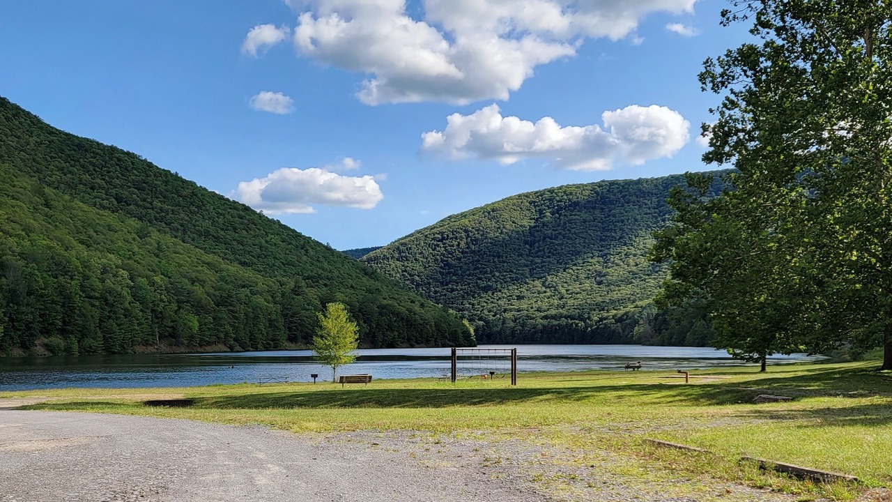 Photo of Others in Hyner