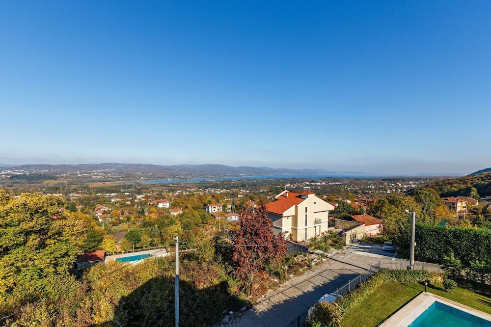 Photo of Others in Masukiye