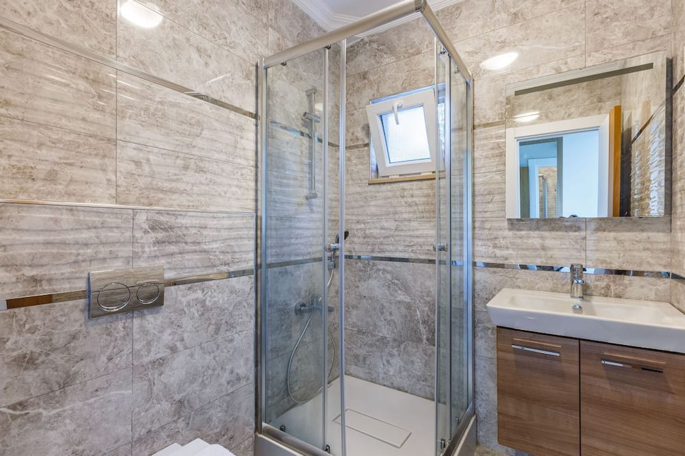 Photo of Bathroom in Masukiye