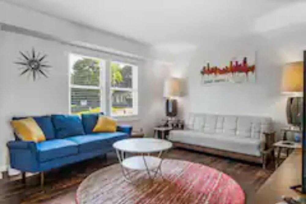 Photo of Livingroom in Northview